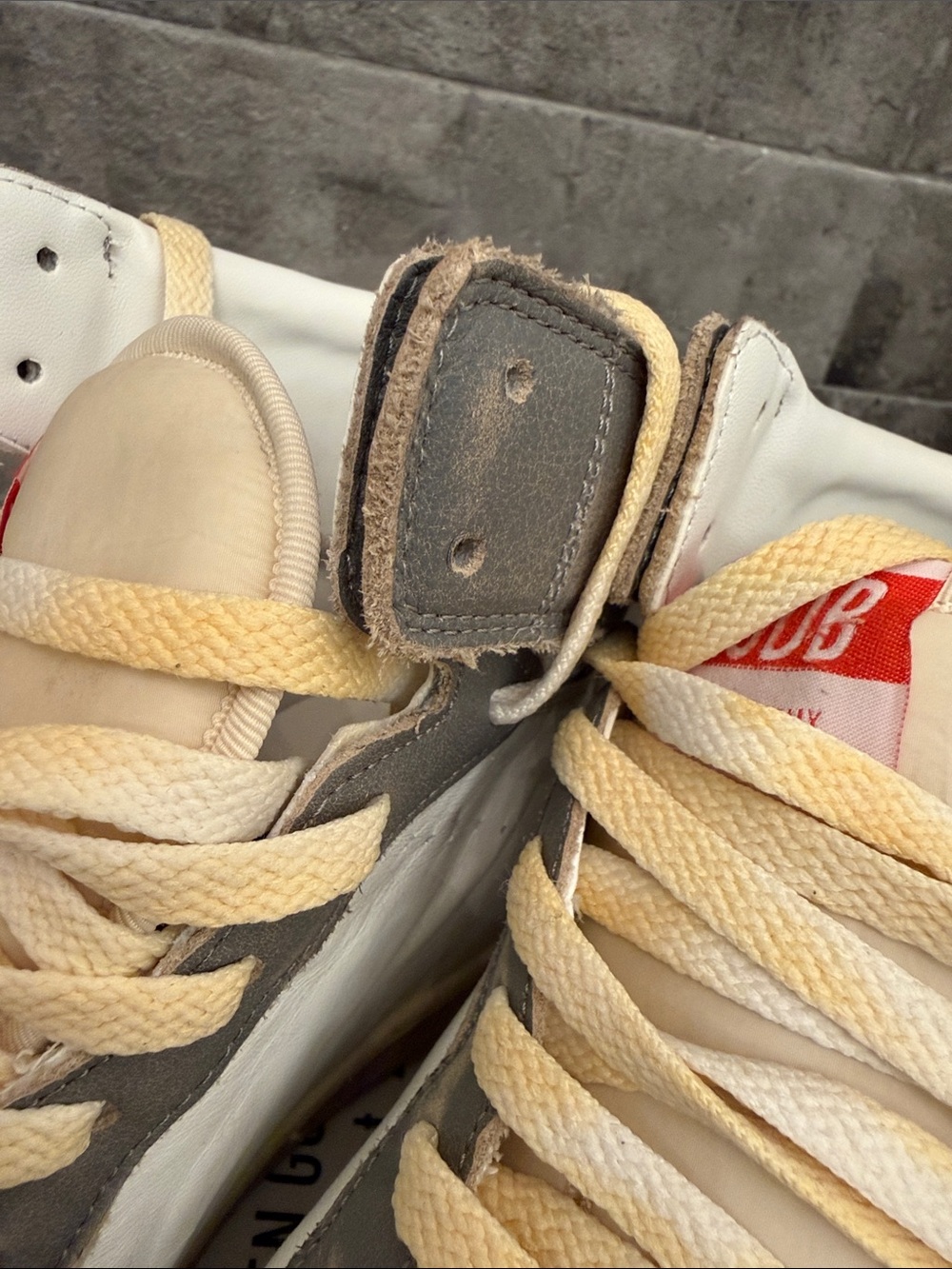 Golden Goose Mens Sky Star High-Top Sneakers in White, Gray & Cream - Picture 16 of 16